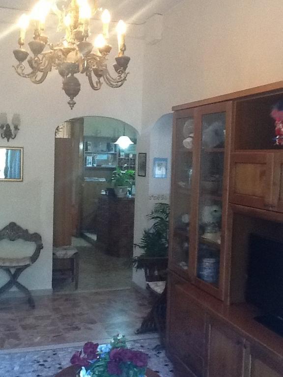 Hotel Gabry Монтеспертоли Екстериор снимка
