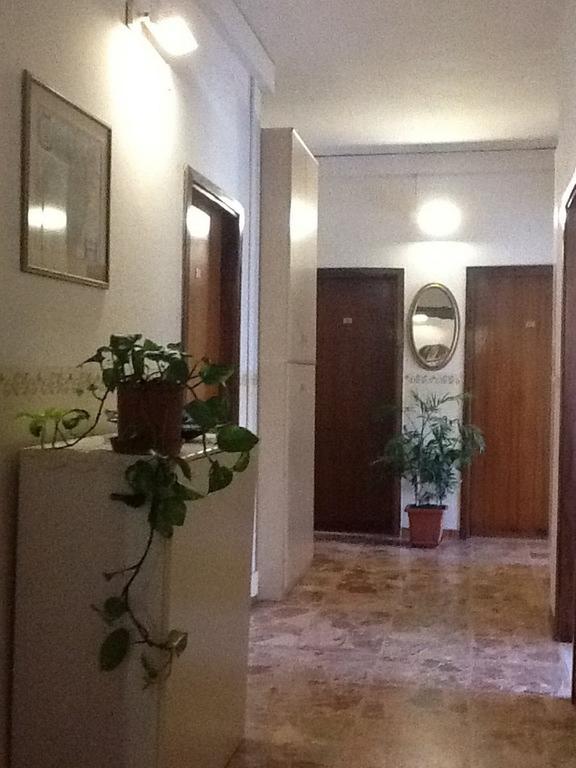 Hotel Gabry Монтеспертоли Екстериор снимка